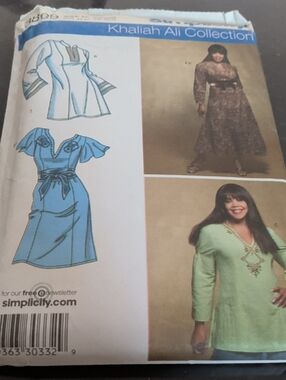 Simplicity Sewing Pattern 3869 Women's Plus Size 18W-24W Khaliah Ali Tunic Tops